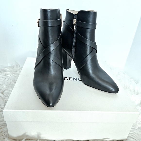 NEW L\'AGENCE Francine Elegant Pointed Toe Black Ankle Boots 9.5